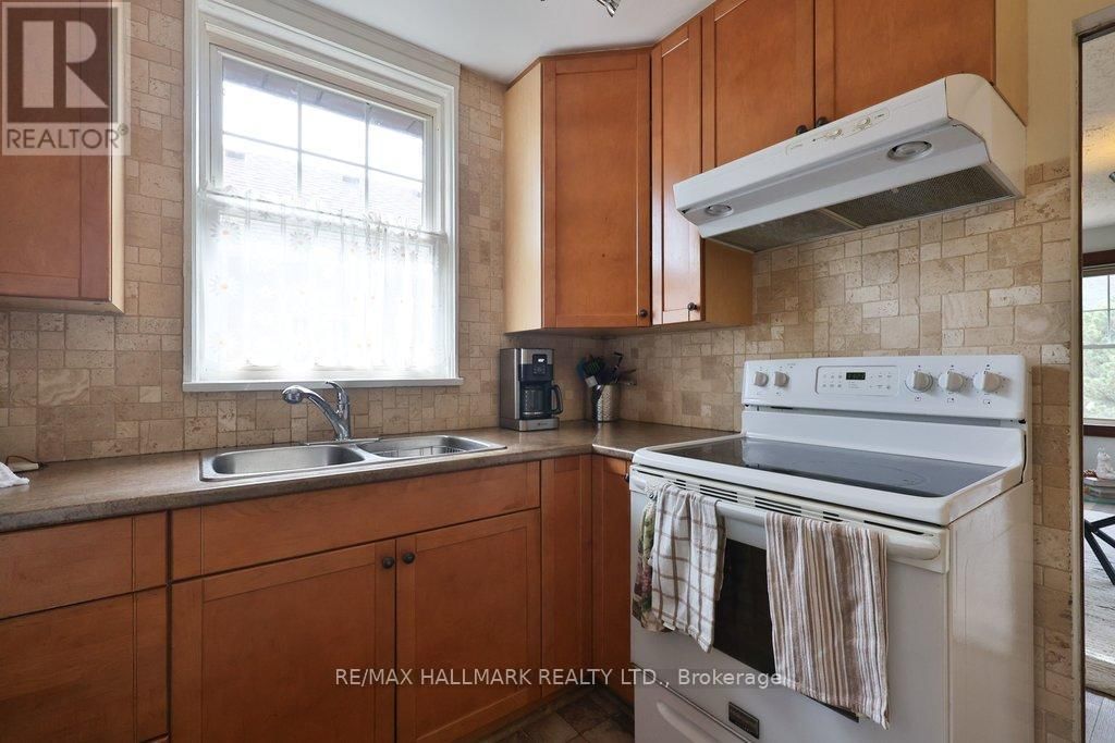 116 MILL STREET SOUTH Image 7