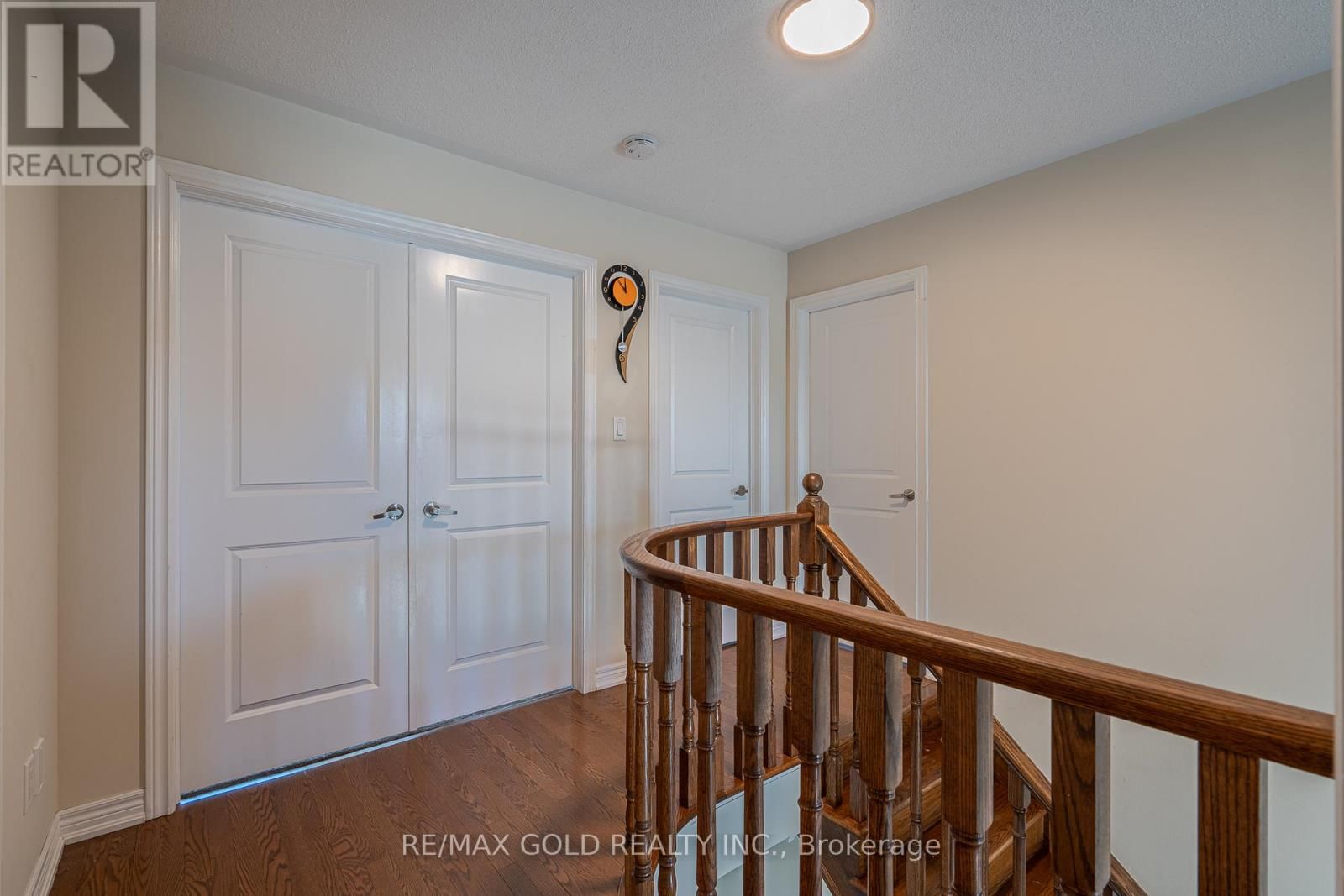 36 NAPERTON DRIVE Image 19