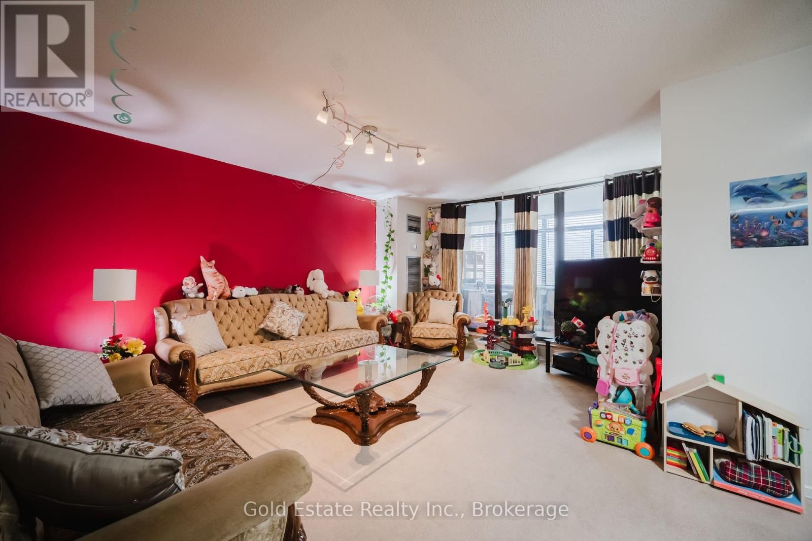 502 - 18 KNIGHTSBRIDGE ROAD Image 18