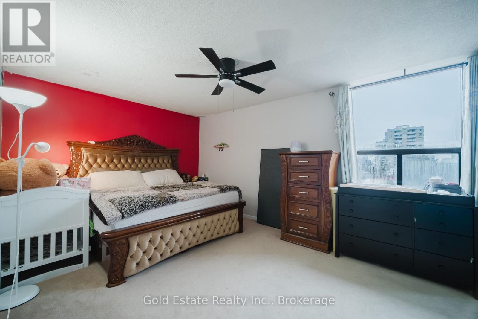 502 - 18 KNIGHTSBRIDGE ROAD Image 21