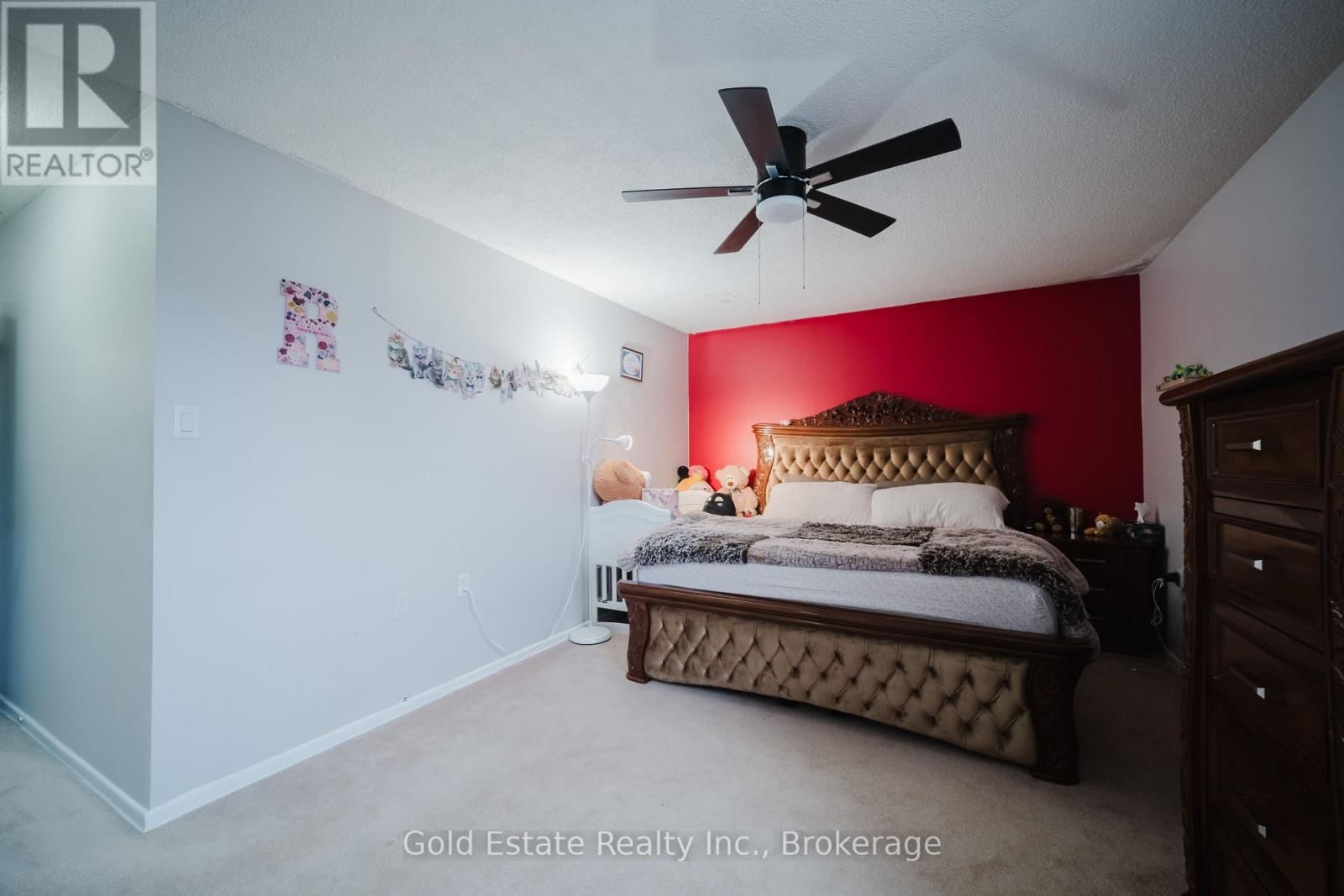 502 - 18 KNIGHTSBRIDGE ROAD Image 23