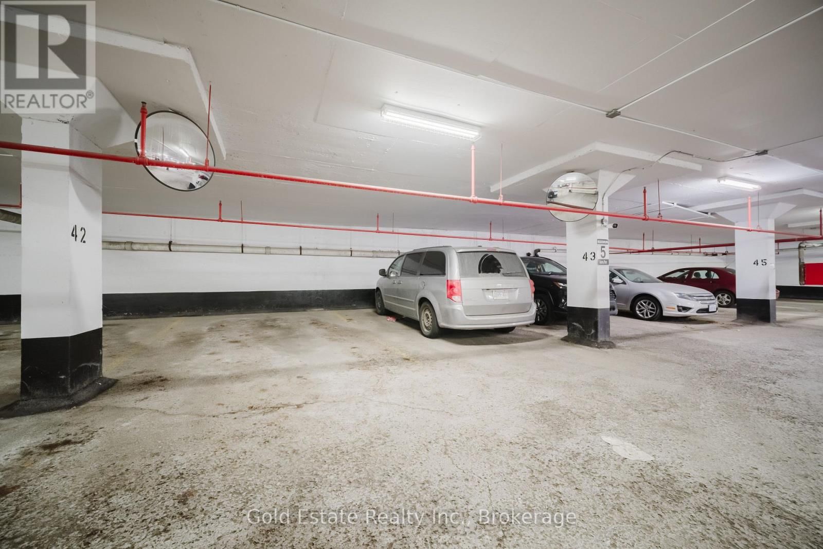 502 - 18 KNIGHTSBRIDGE ROAD Image 45