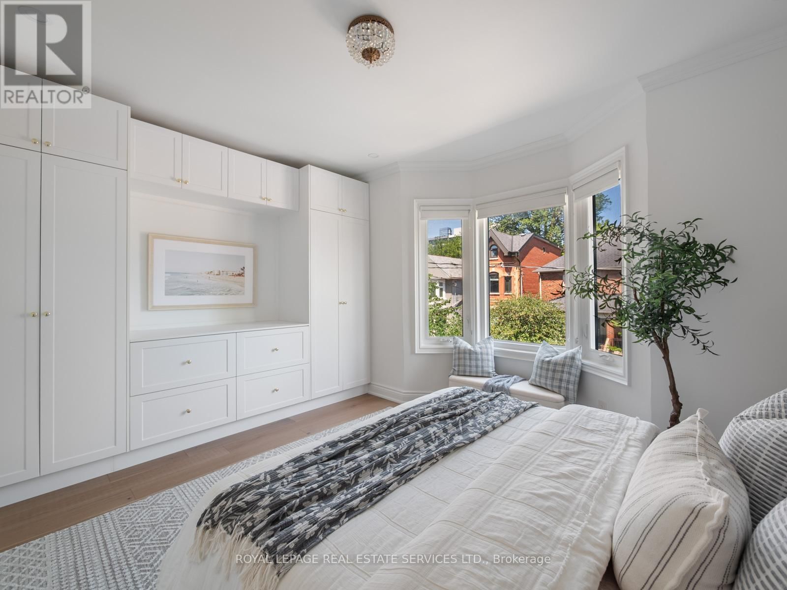 15 MELVILLE AVENUE Image 15