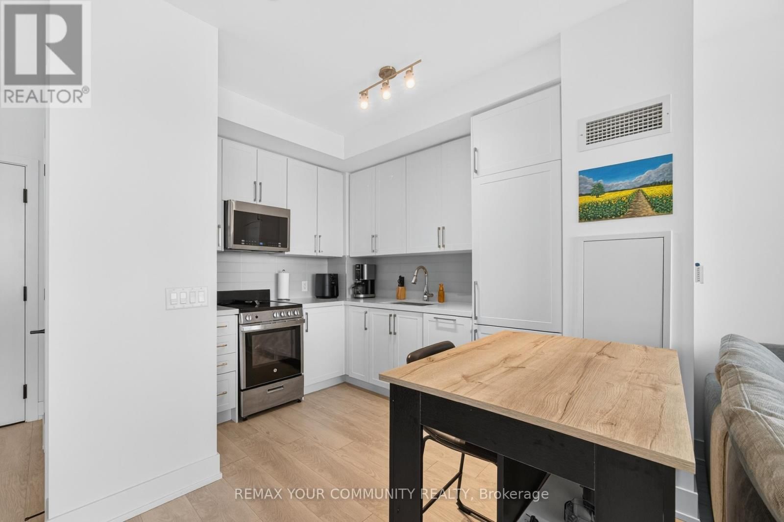 607 - 2450 OLD BRONTE ROAD Image 14