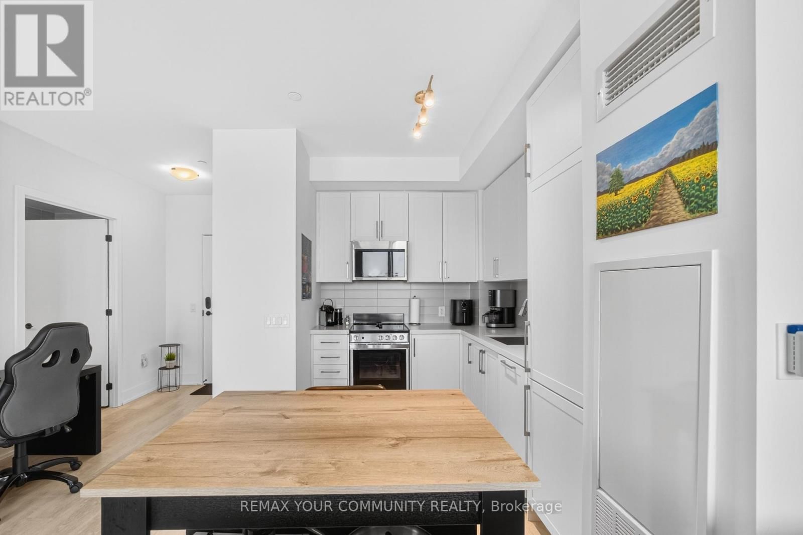 607 - 2450 OLD BRONTE ROAD Image 18