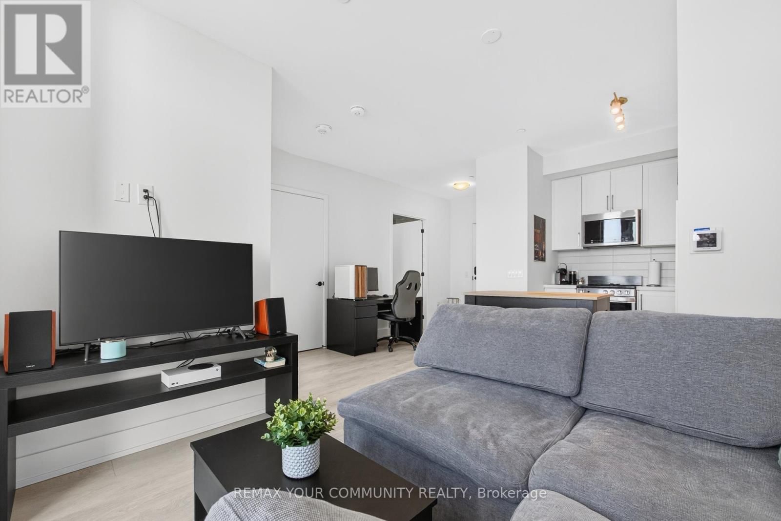 607 - 2450 OLD BRONTE ROAD Image 25