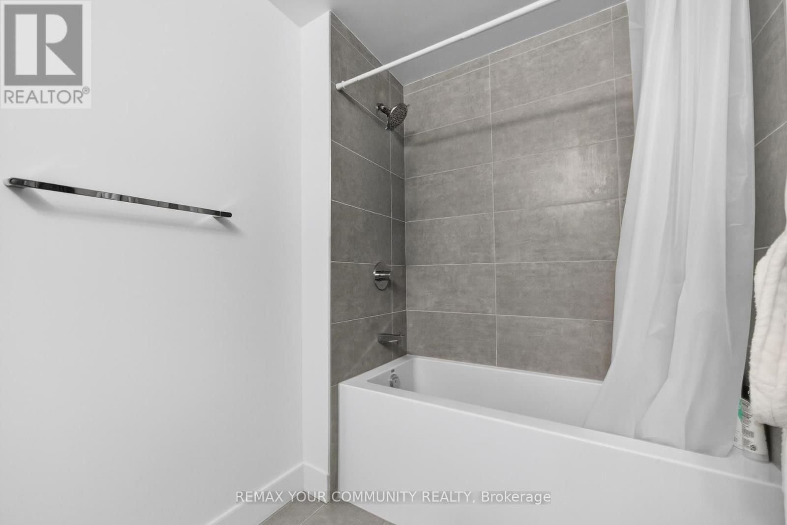 607 - 2450 OLD BRONTE ROAD Image 28