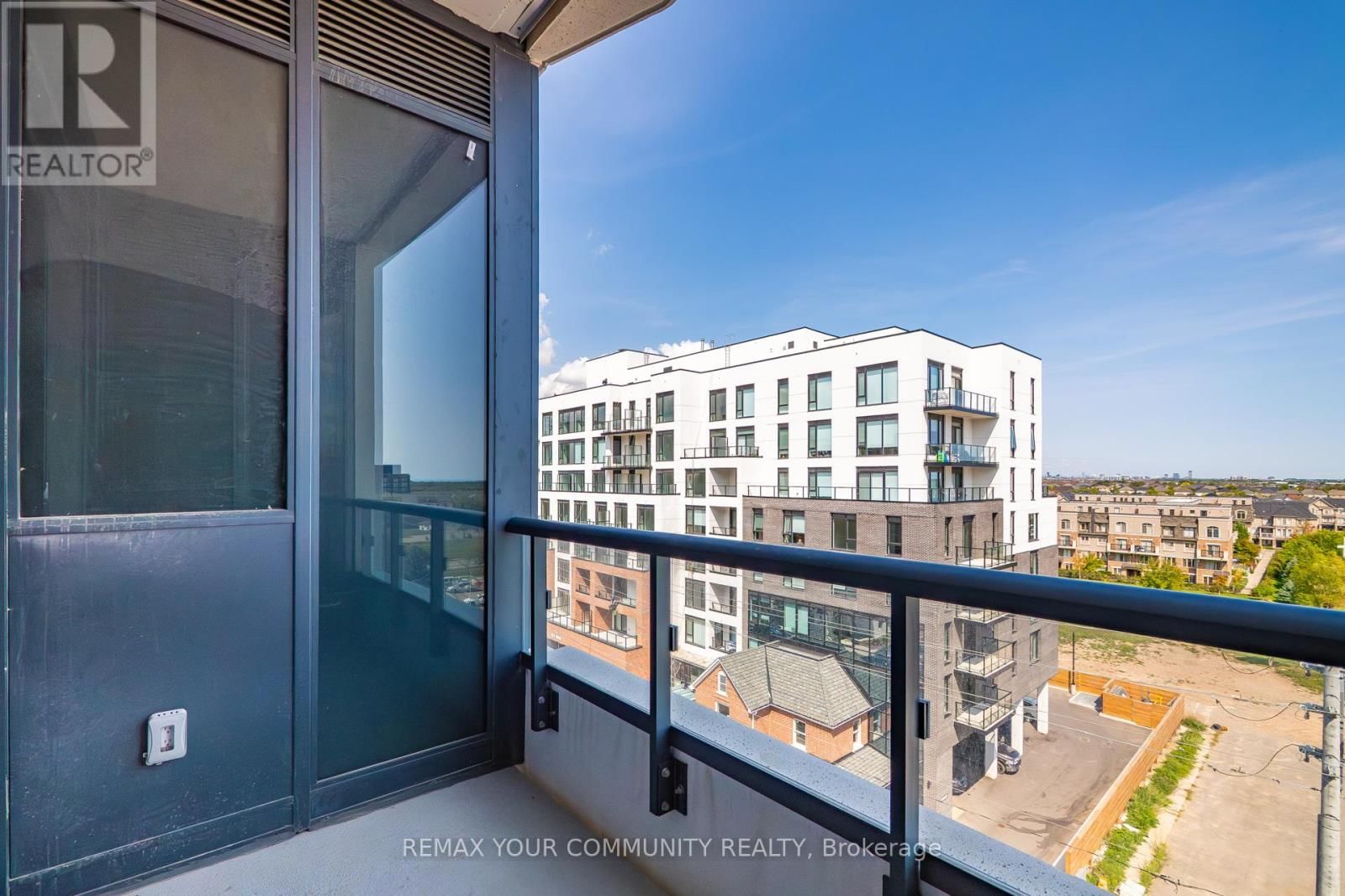 607 - 2450 OLD BRONTE ROAD Image 35