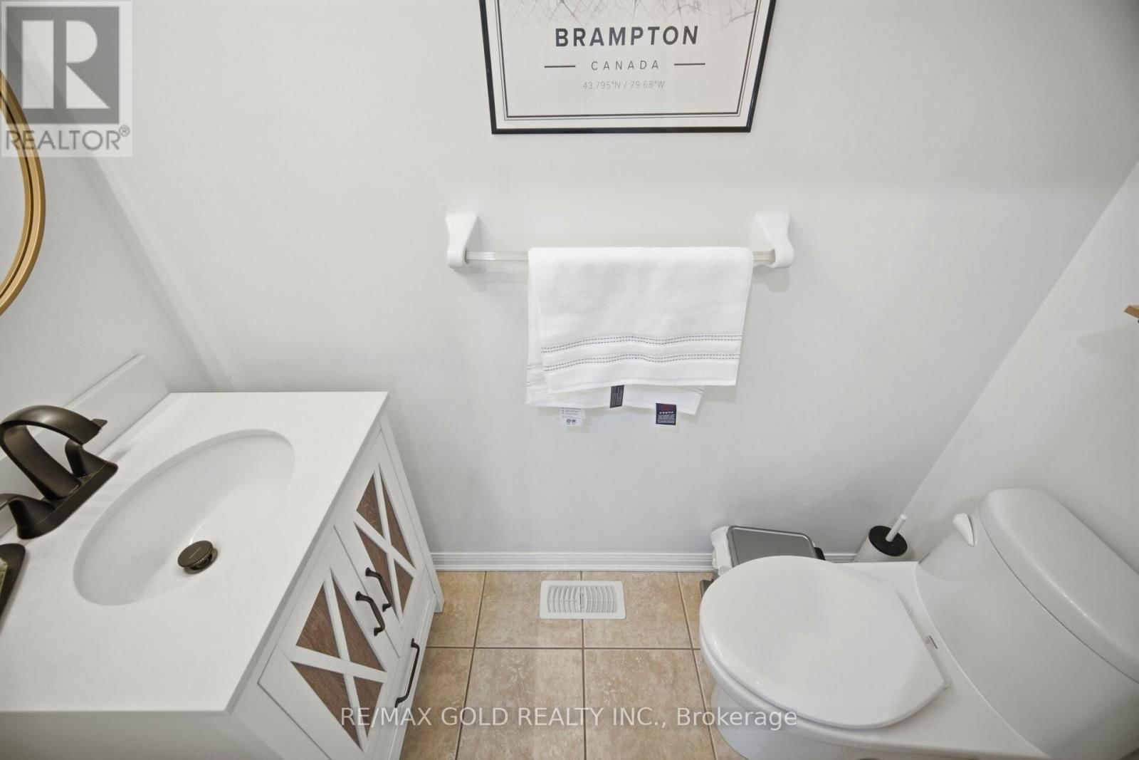 20 PEPPERMINT CLOSE Image 11