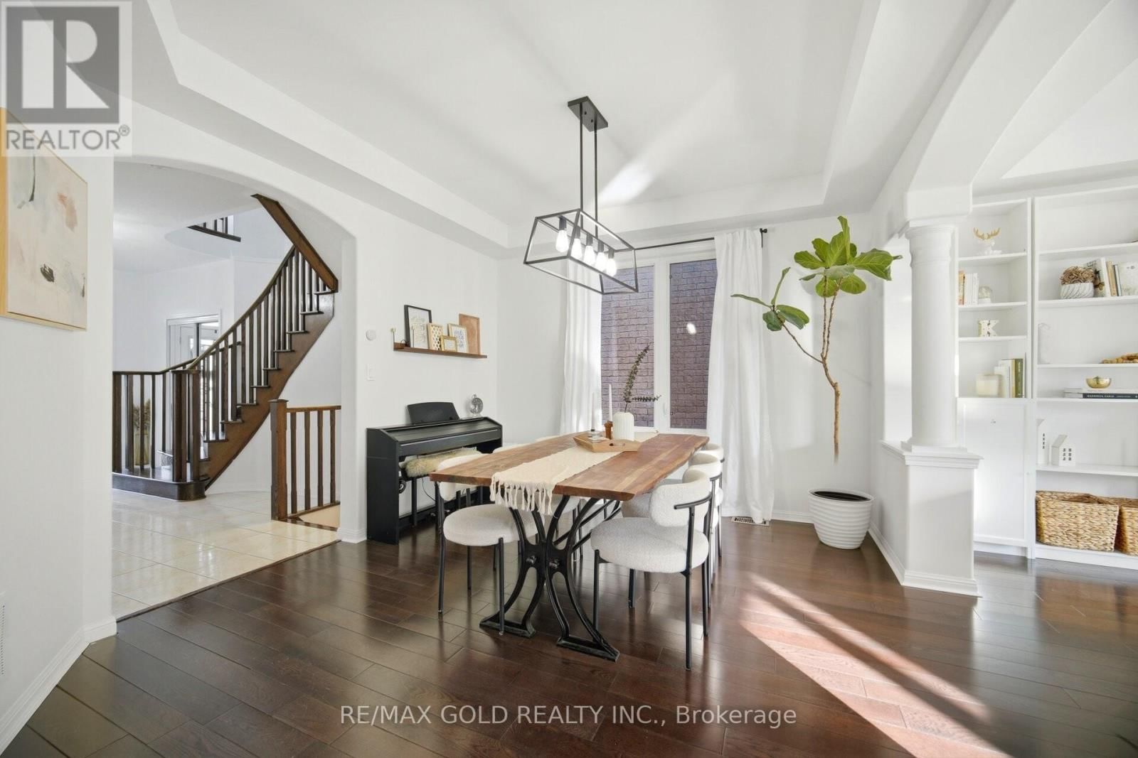 20 PEPPERMINT CLOSE Image 3