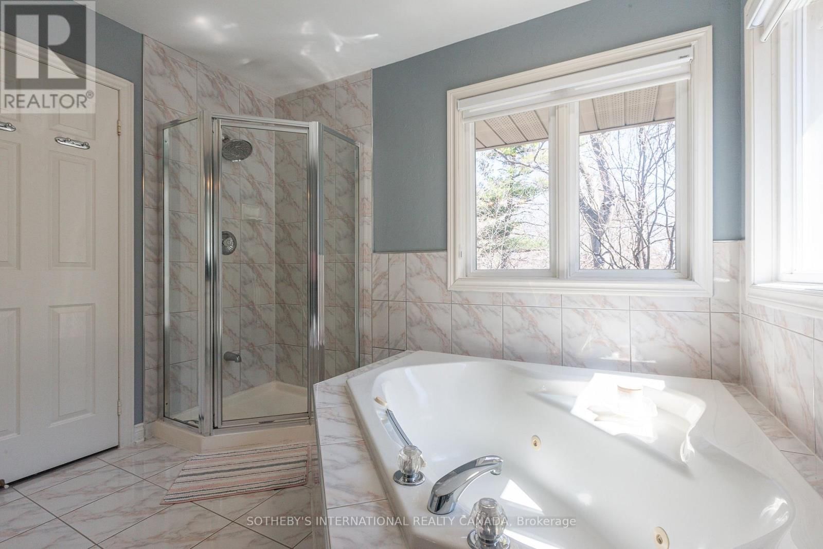 3940 ROLLING VALLEY DRIVE Image 33