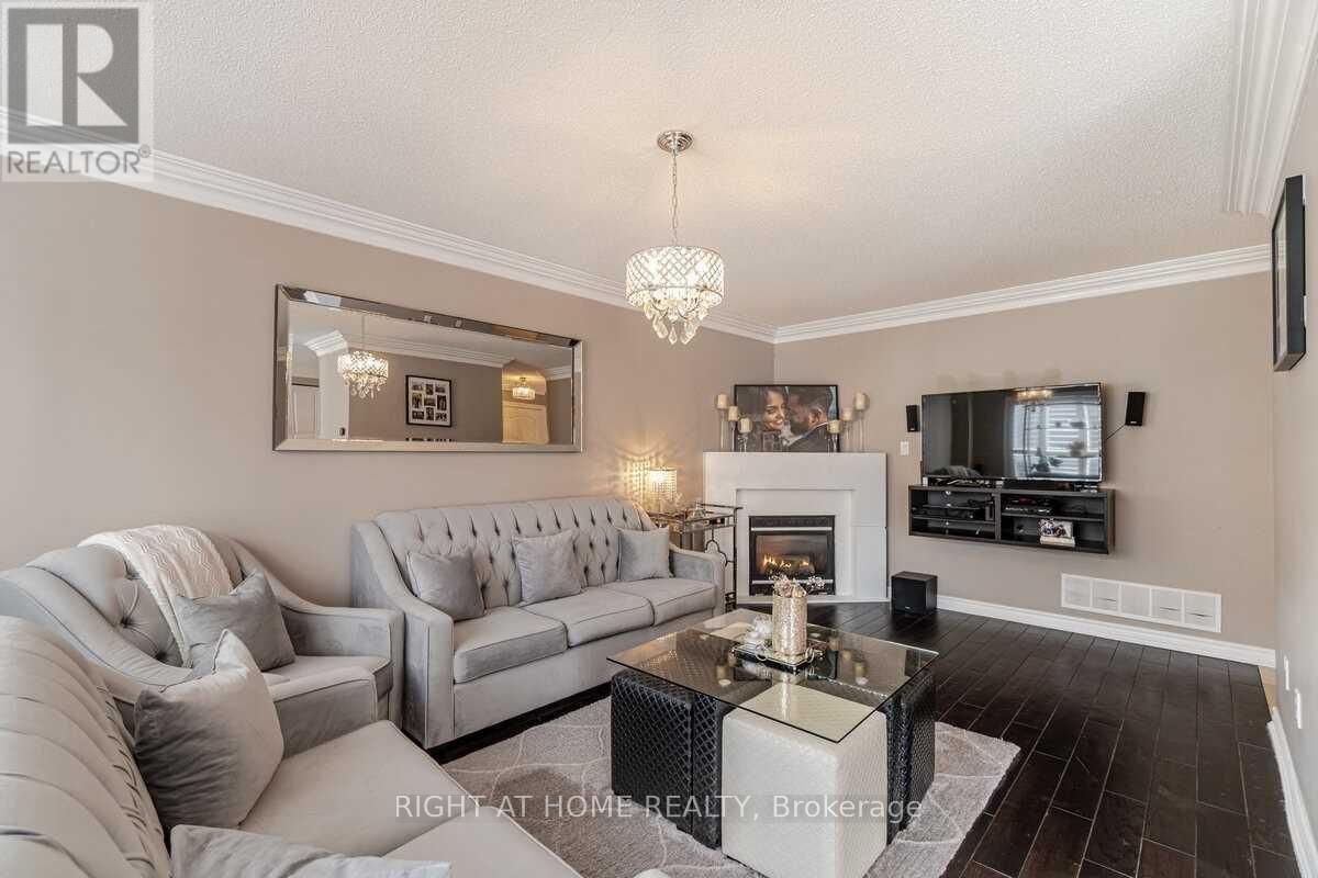 59 LORMEL GATE Image 11