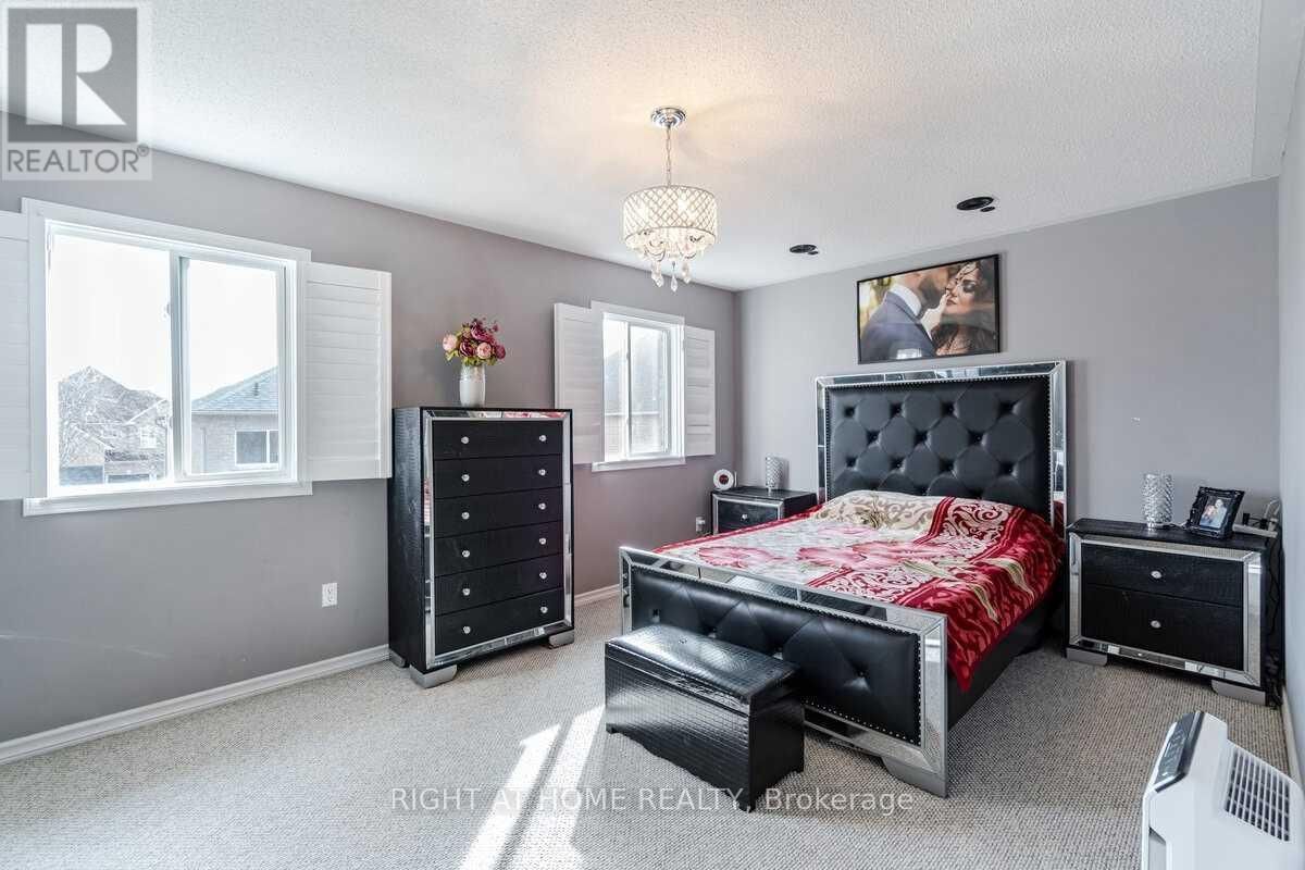 59 LORMEL GATE Image 21