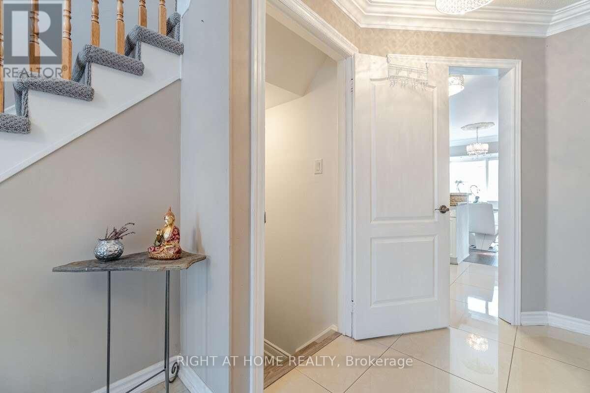 59 LORMEL GATE Image 26