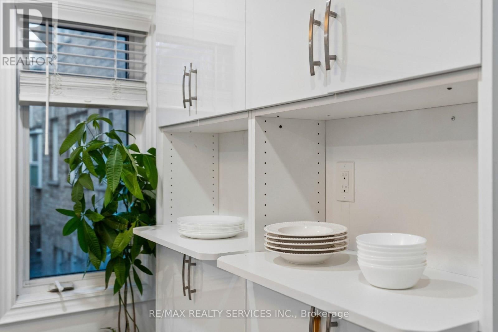 131 CHARLTON SETTLEMENT AVENUE Image 18