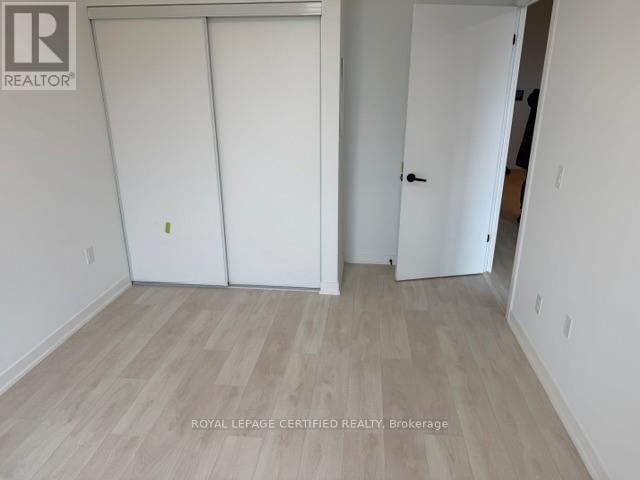 333 - 4878 POWERS COMMON WEST Image 6