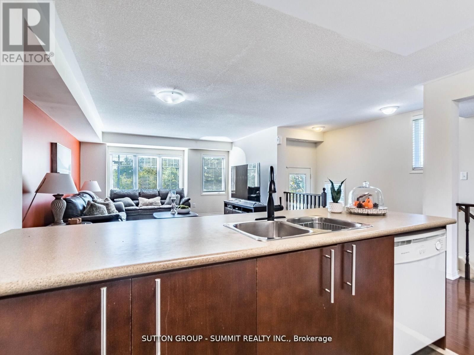 11 - 5035 NINTH LINE Image 20