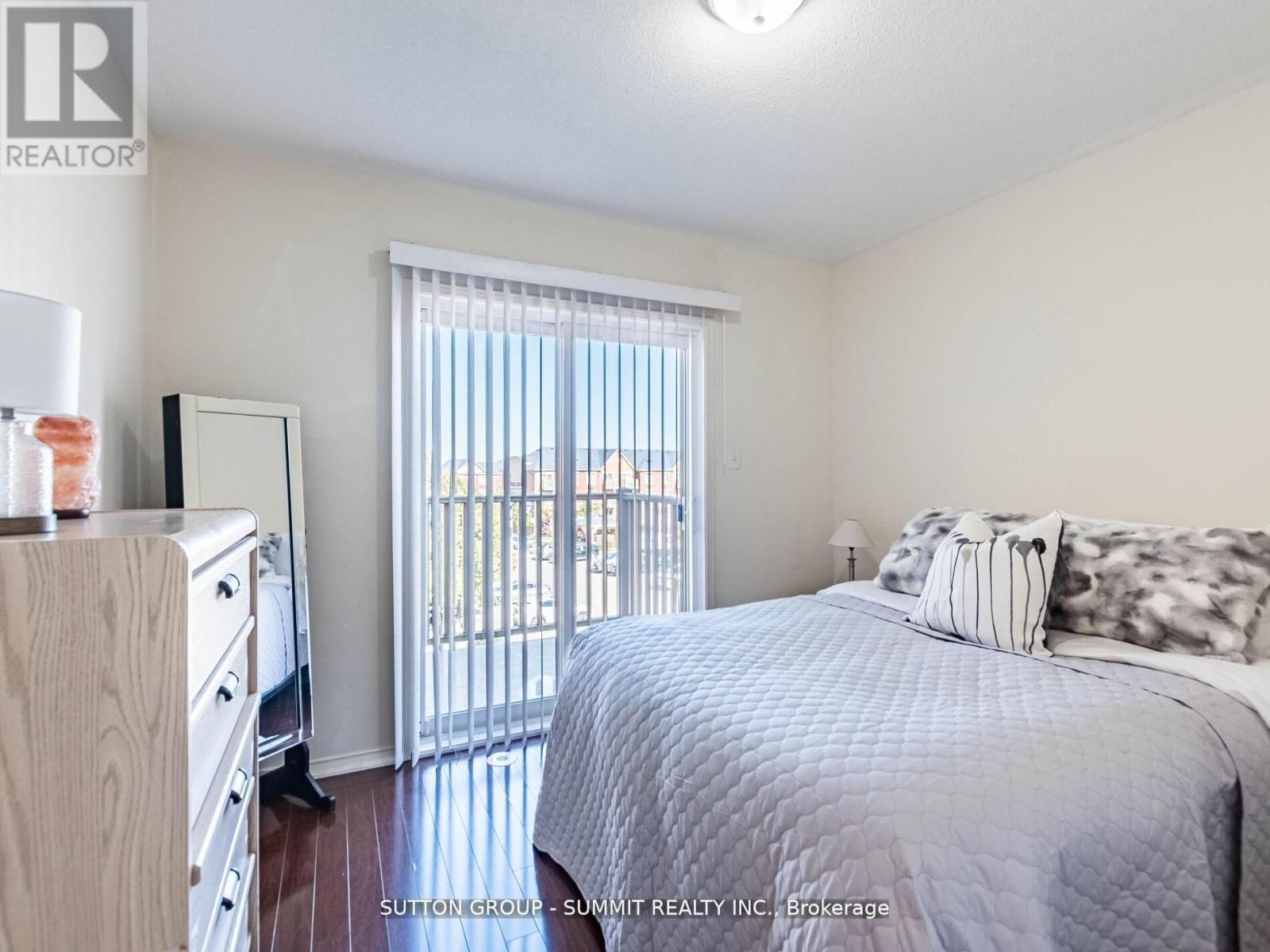 11 - 5035 NINTH LINE Image 31