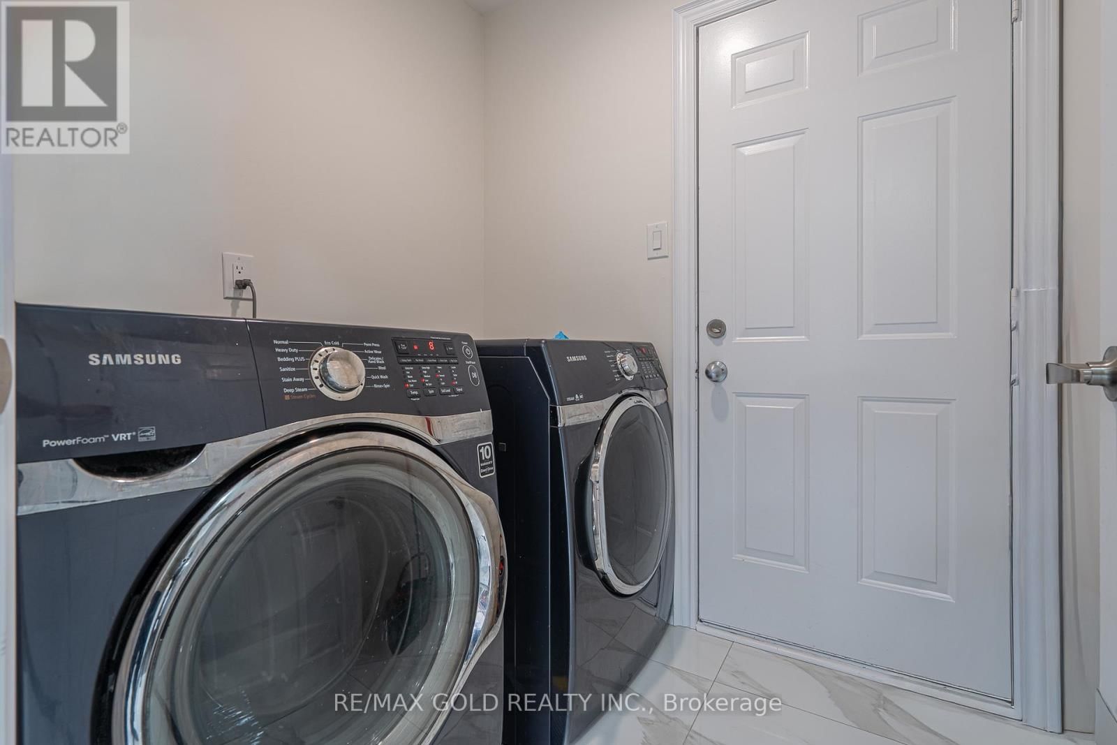 6 MEADOW GLADE ROAD Image 13