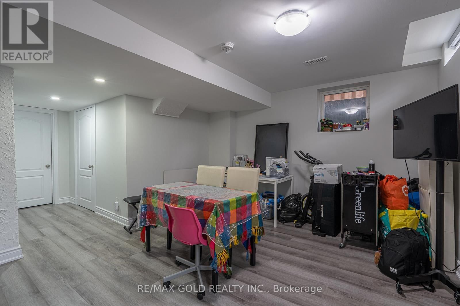 6 MEADOW GLADE ROAD Image 31