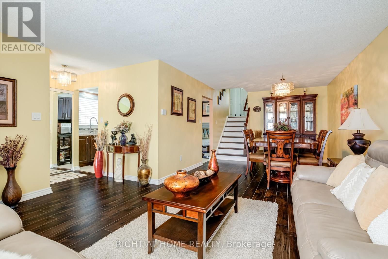 40 SALISBURY CIRCLE Image 10