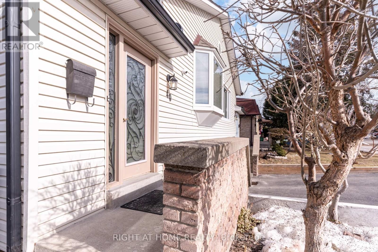 40 SALISBURY CIRCLE Image 4