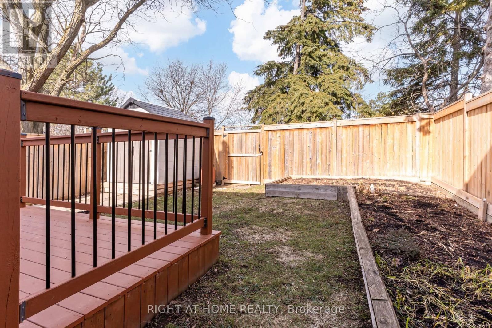 40 SALISBURY CIRCLE Image 48