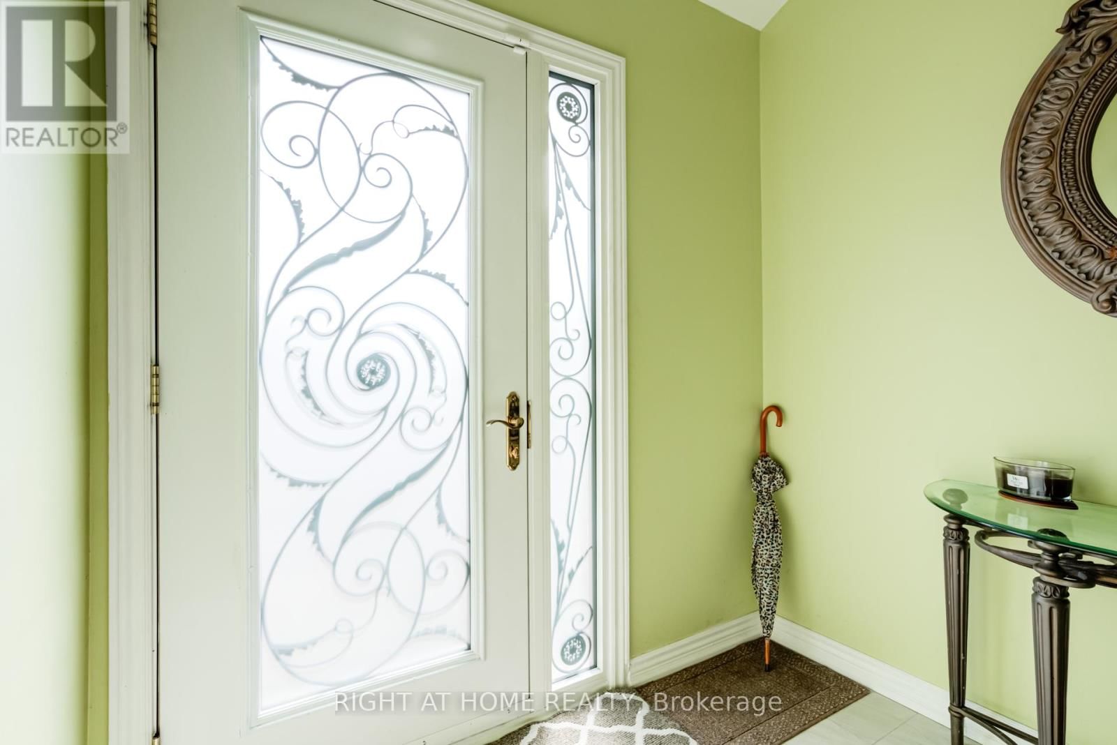 40 SALISBURY CIRCLE Image 5