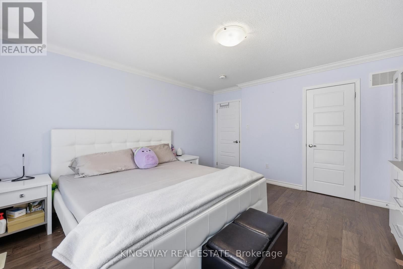 20 - 975 WHITLOCK AVENUE Image 19