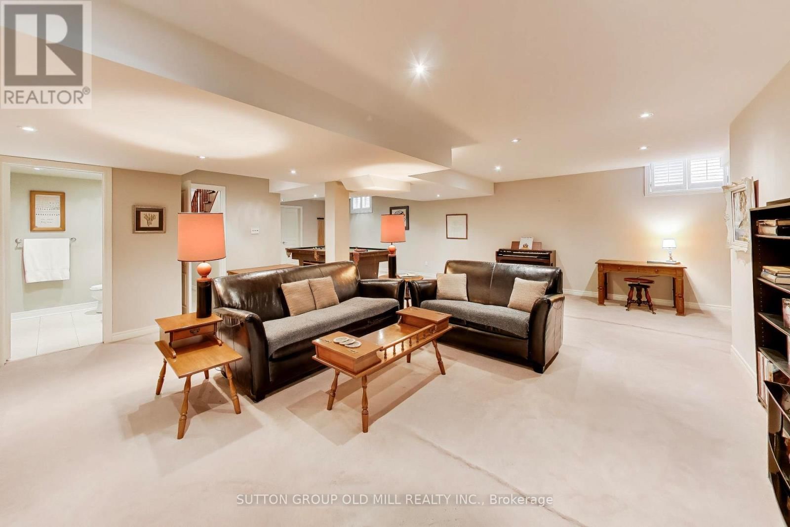 16 - 2175 STAVEBANK ROAD Image 36