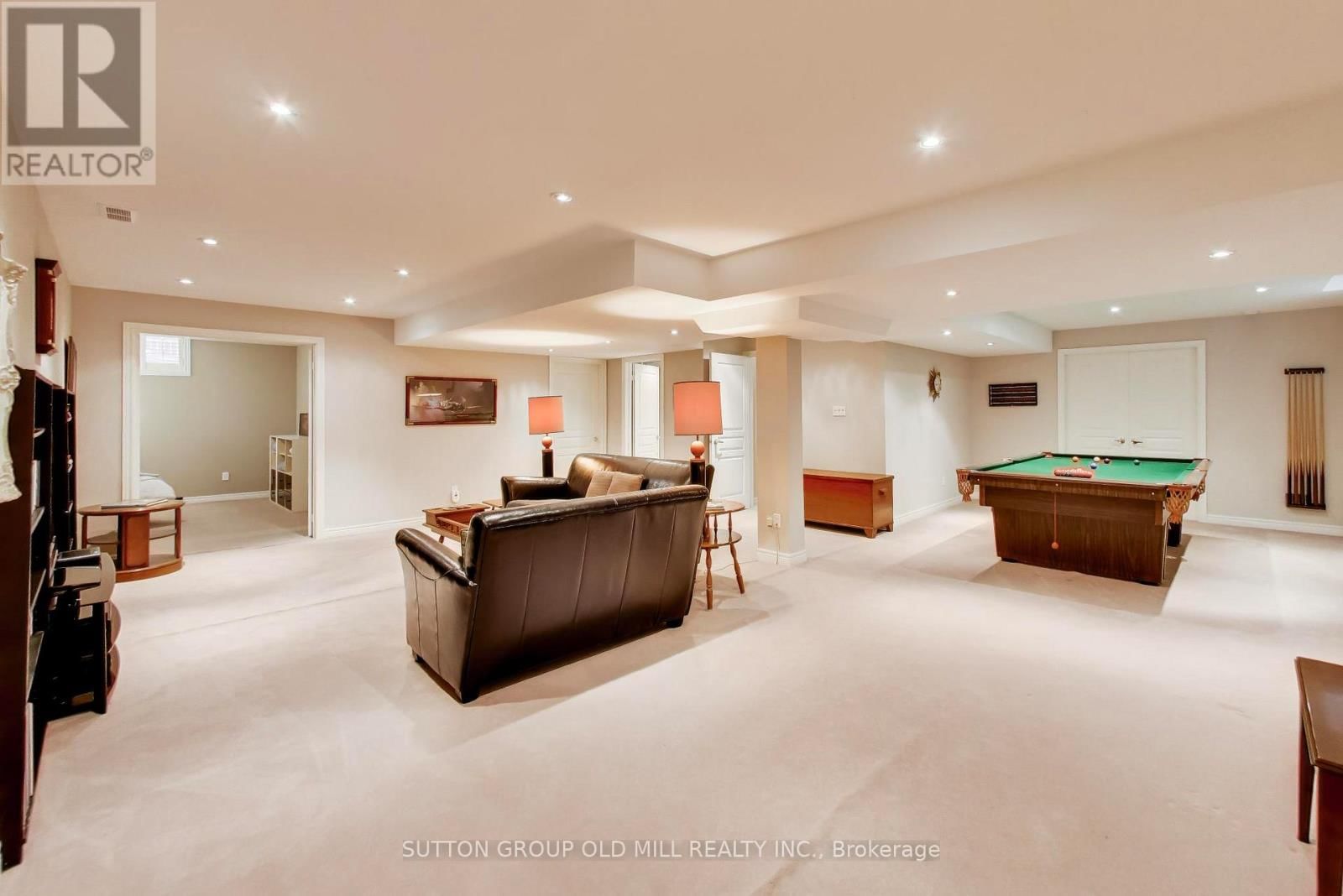 16 - 2175 STAVEBANK ROAD Image 38