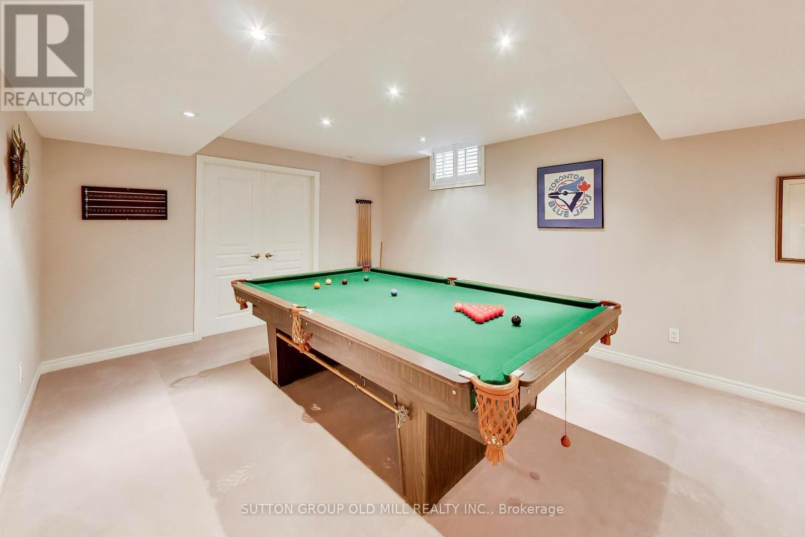 16 - 2175 STAVEBANK ROAD Image 40