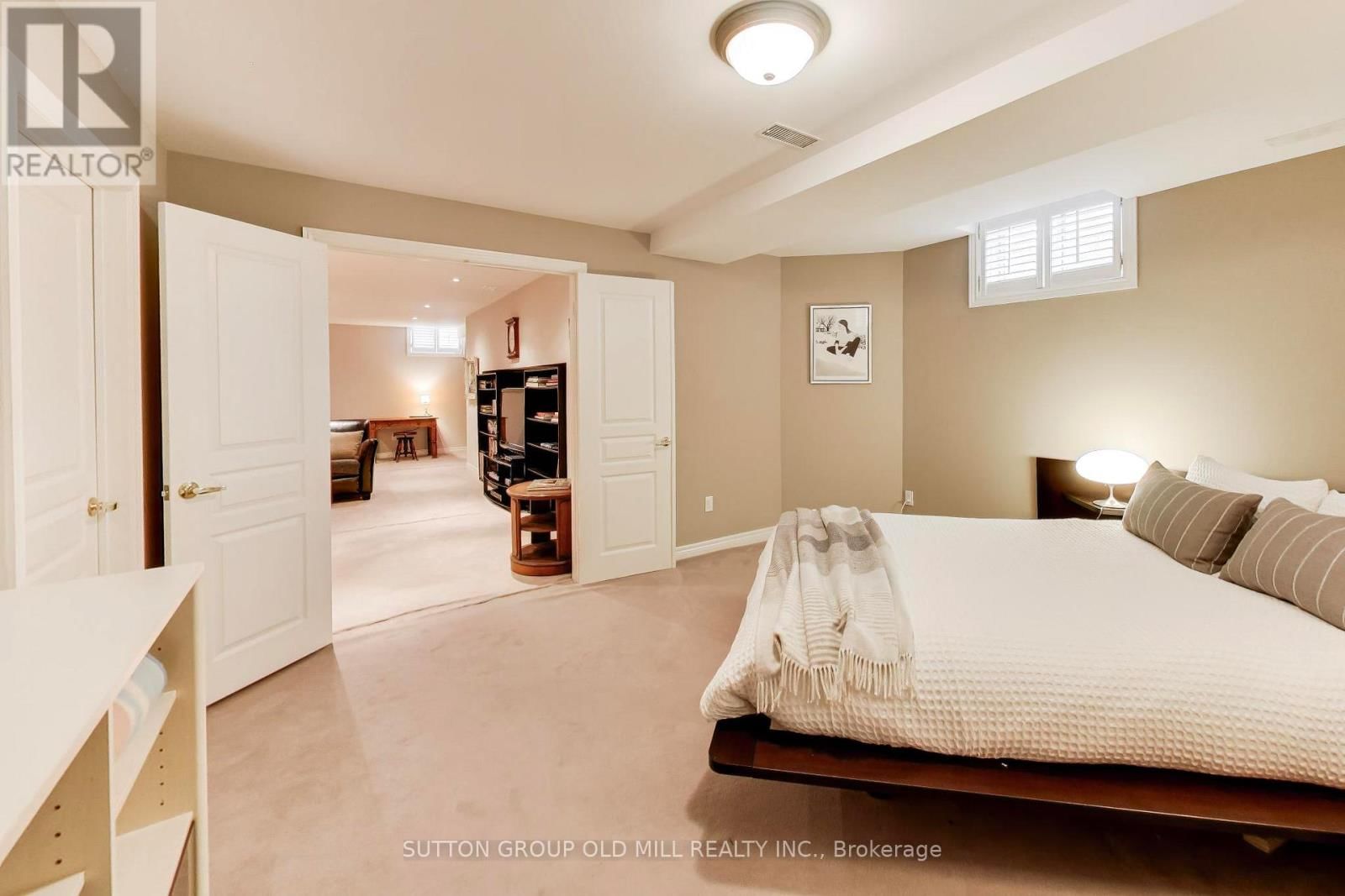 16 - 2175 STAVEBANK ROAD Image 42