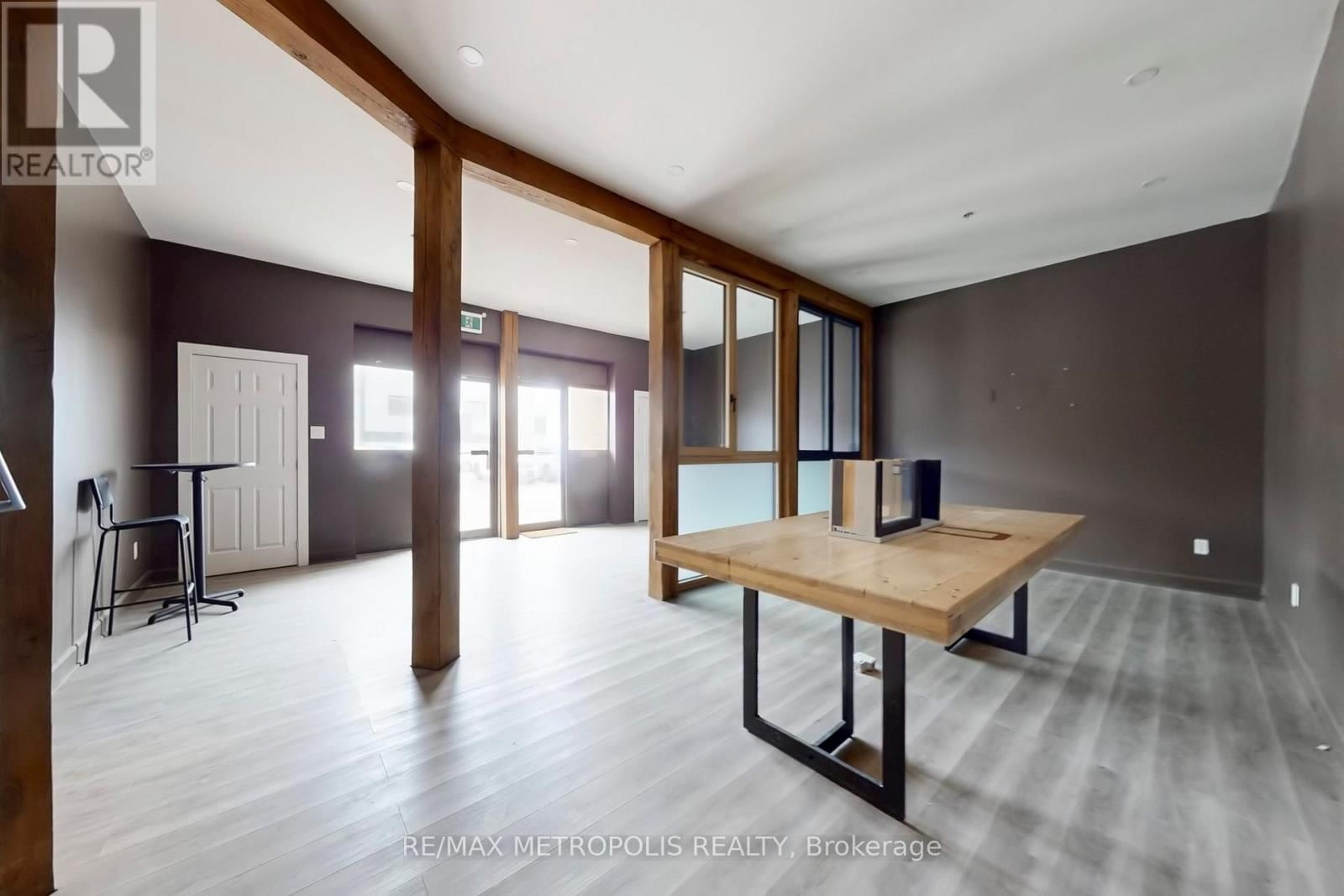 1-2 - 6141 ATLANTIC DRIVE Image 7