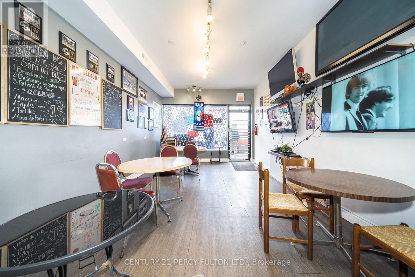 744-746 WILSON AVENUE Image 30