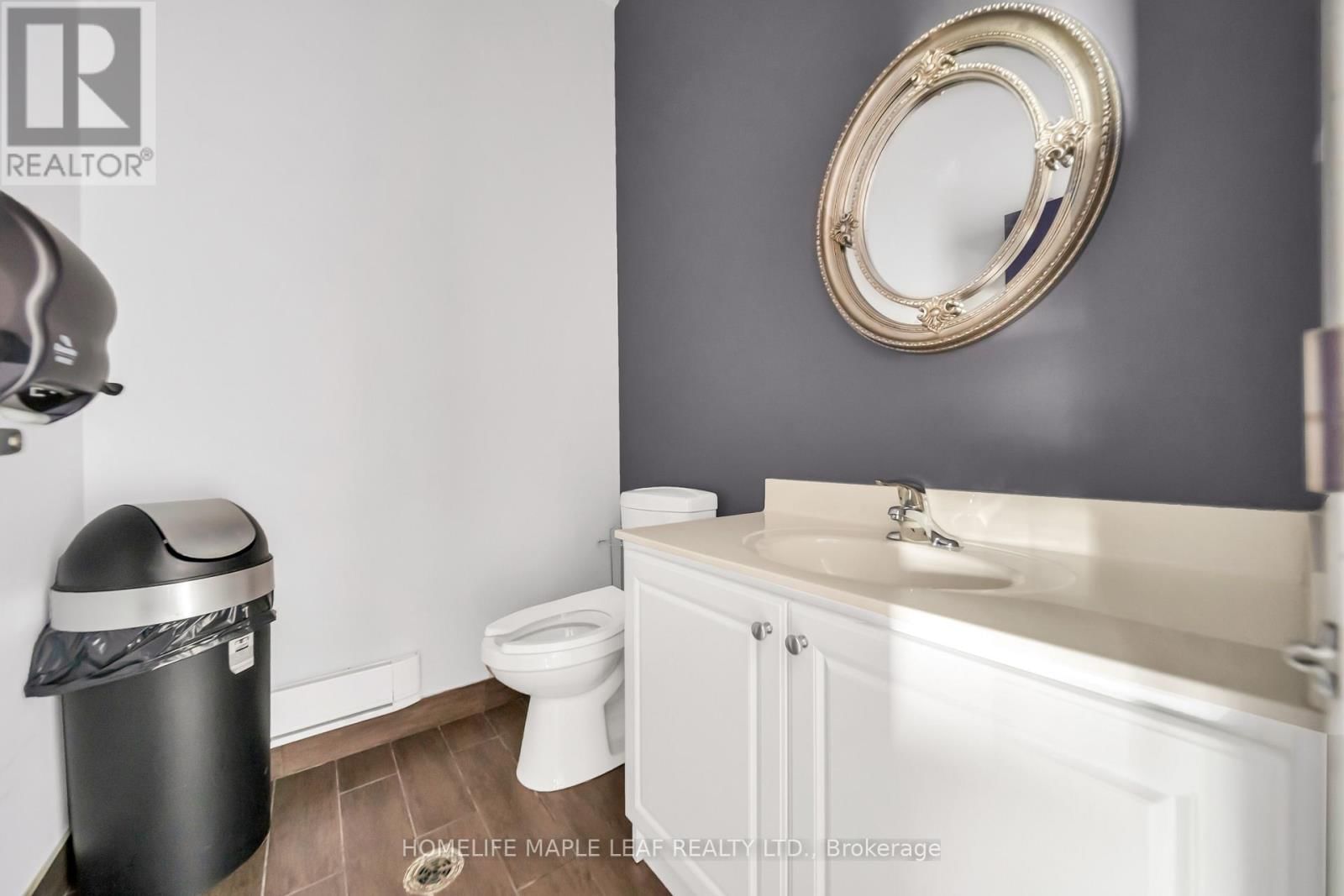 214 - 5 BRISDALE DRIVE Image 10