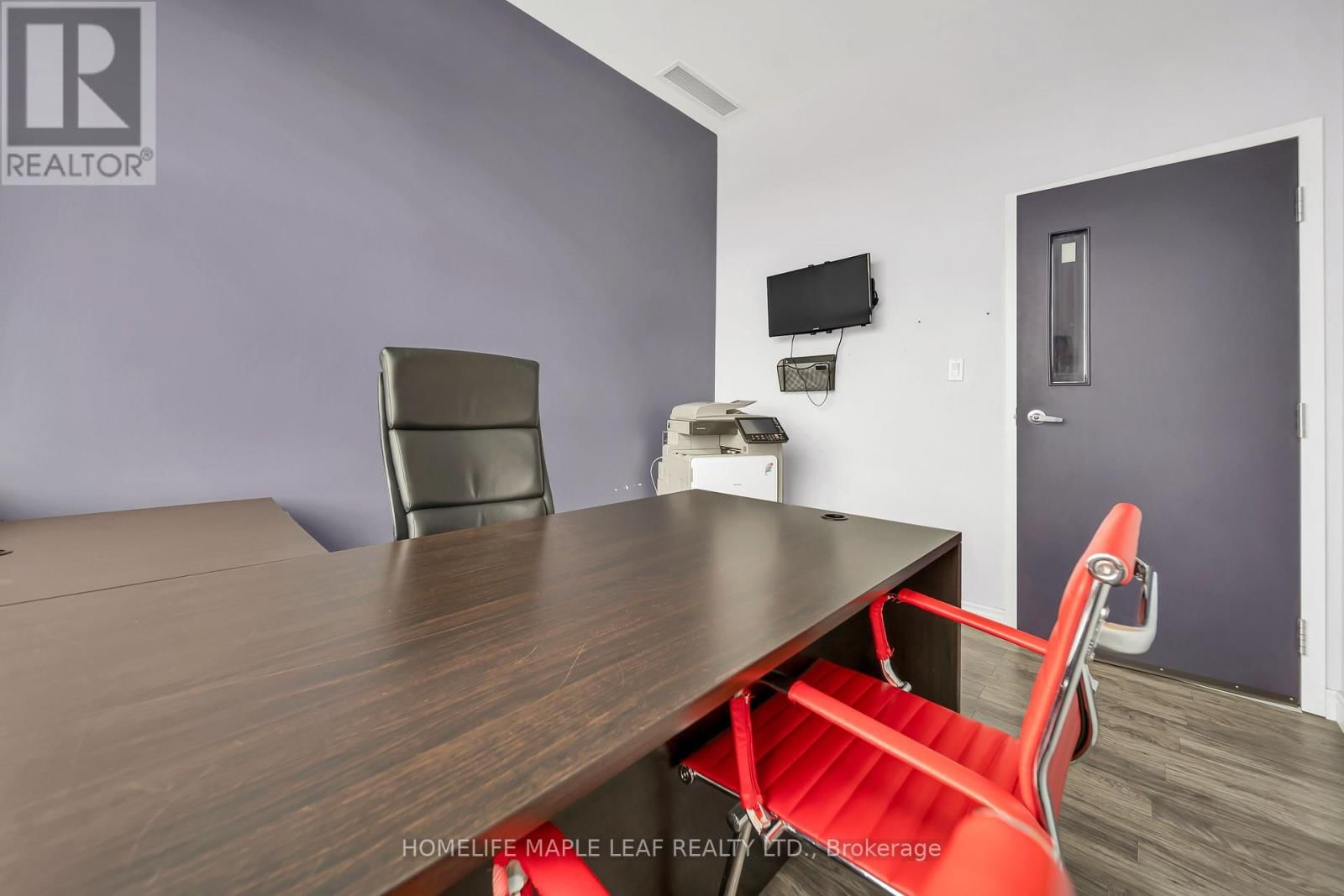 214 - 5 BRISDALE DRIVE Image 19