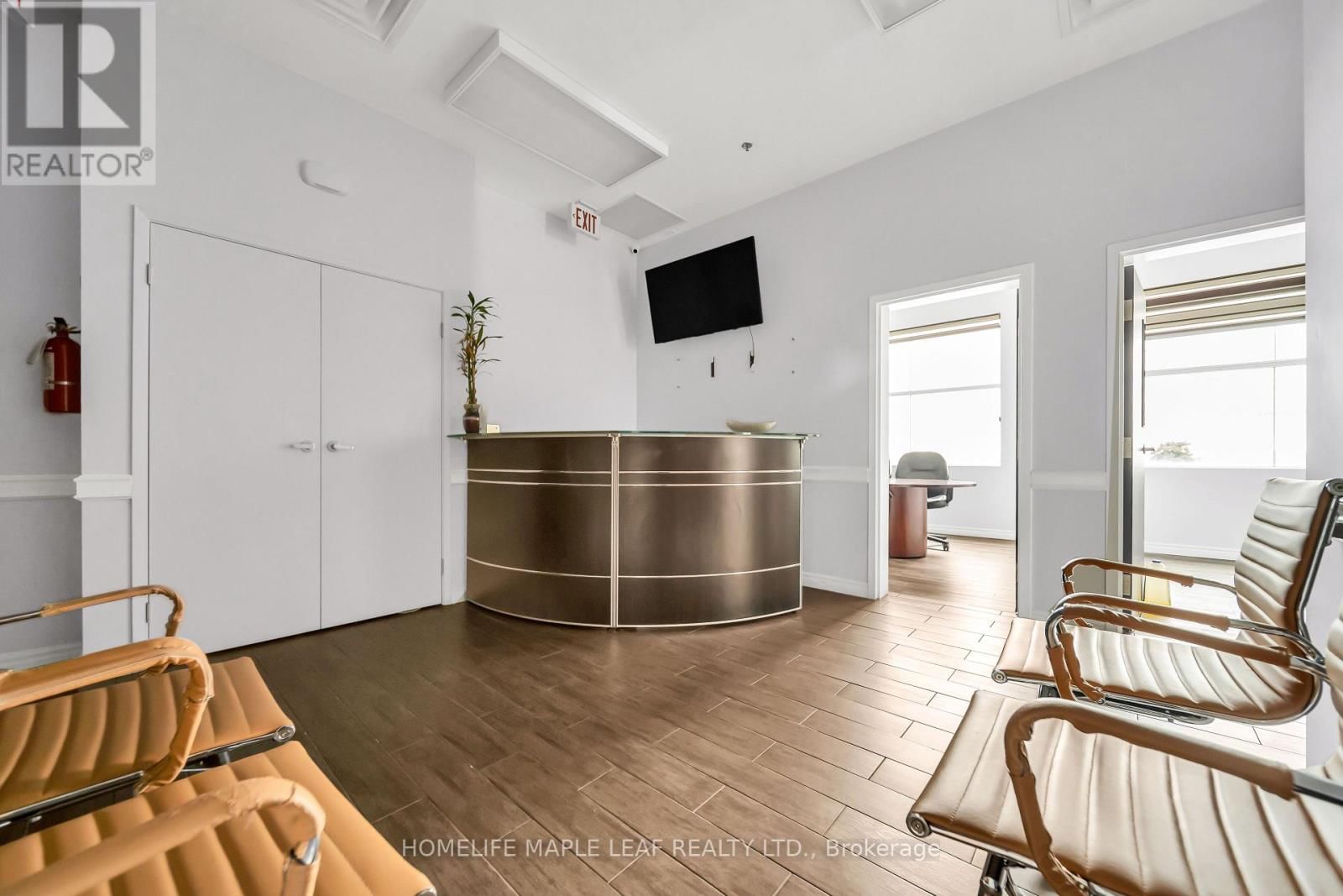 214 - 5 BRISDALE DRIVE Image 9