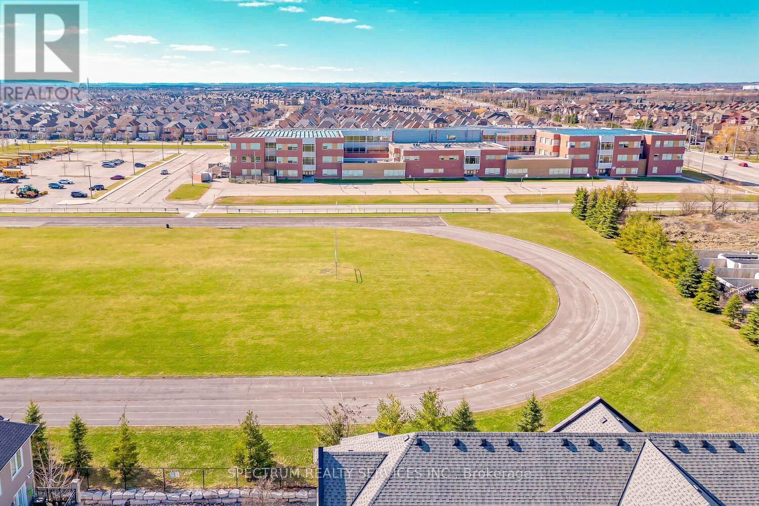 23 - 60 FAIRWOOD CIRCLE Image 10