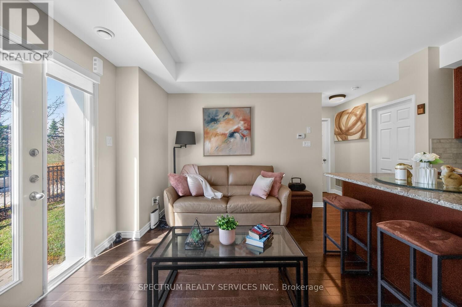 23 - 60 FAIRWOOD CIRCLE Image 14