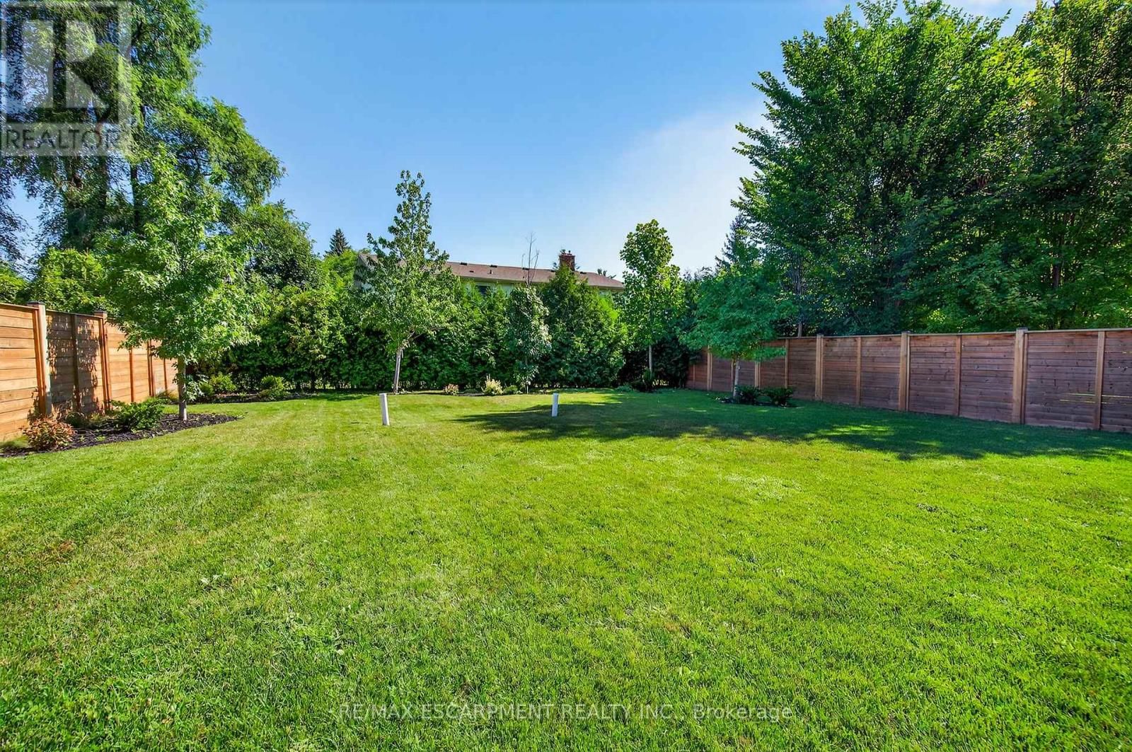 221 MORDEN ROAD Image 45