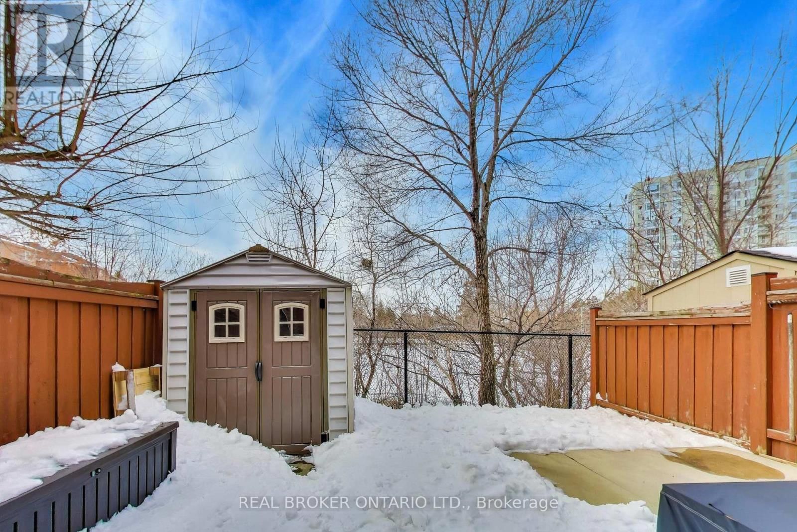 60 MARY CHAPMAN BOULEVARD Image 29