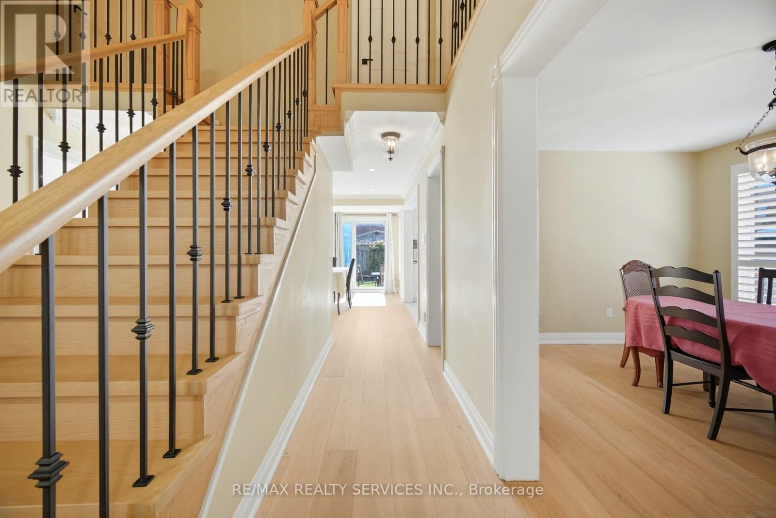 23 NEWBURY CRESCENT Image 11