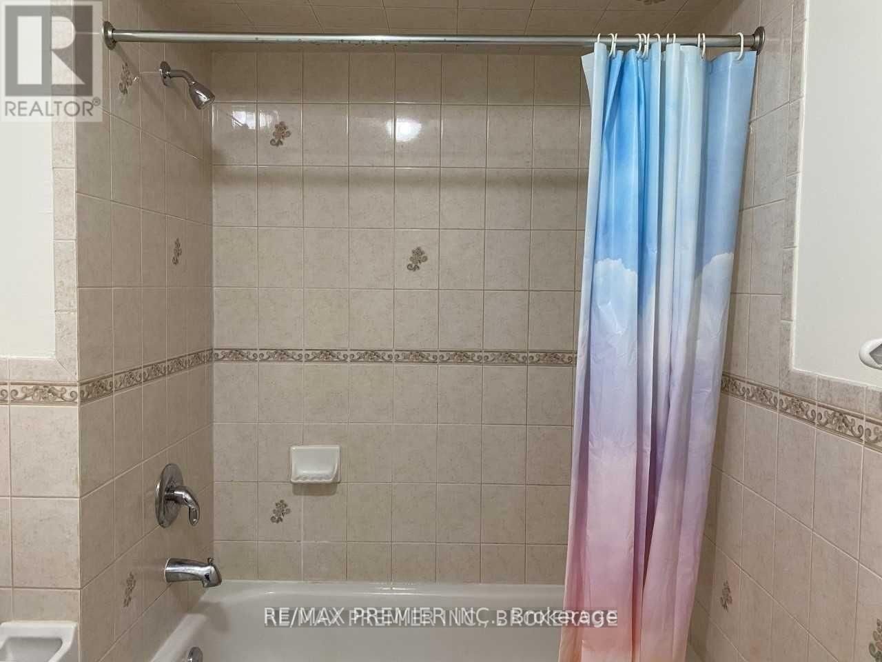 114 SENTINEL ROAD Image 11