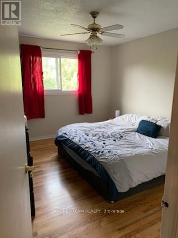 Front Unit - 4238 GREYBROOK CRESCENT Image 8