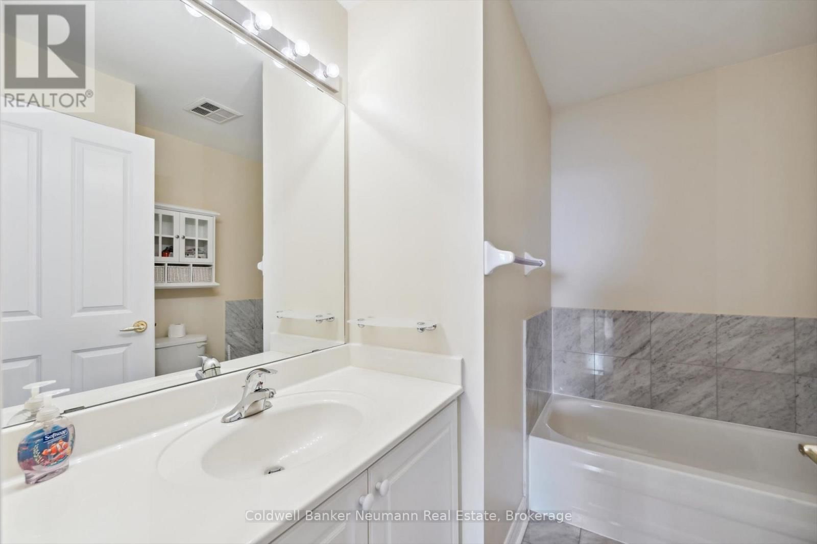 804 - 40 OLD MILL ROAD Image 22