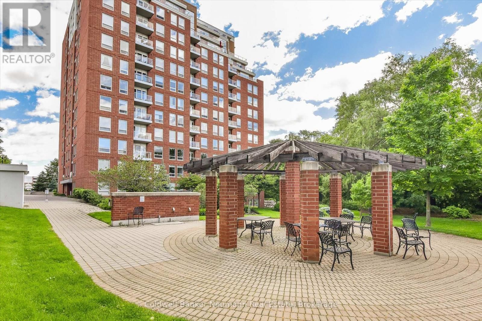 804 - 40 OLD MILL ROAD Image 30