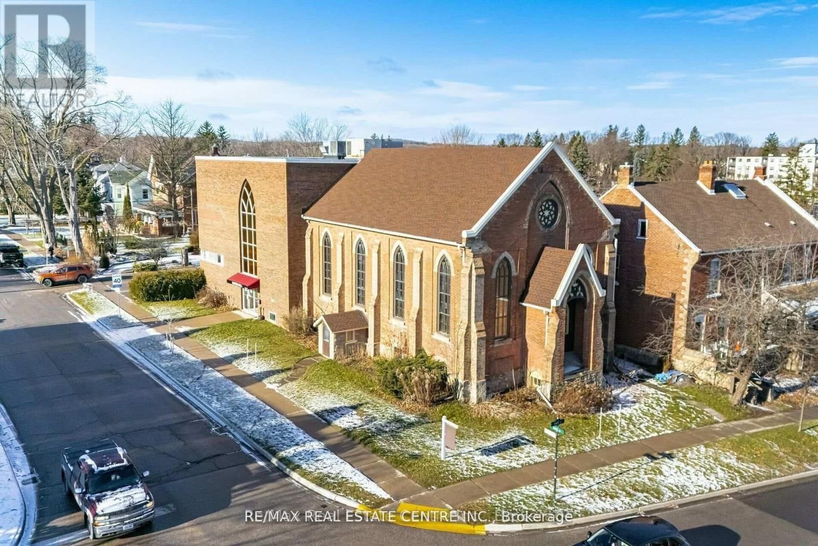 3 ZINA STREET Image 4