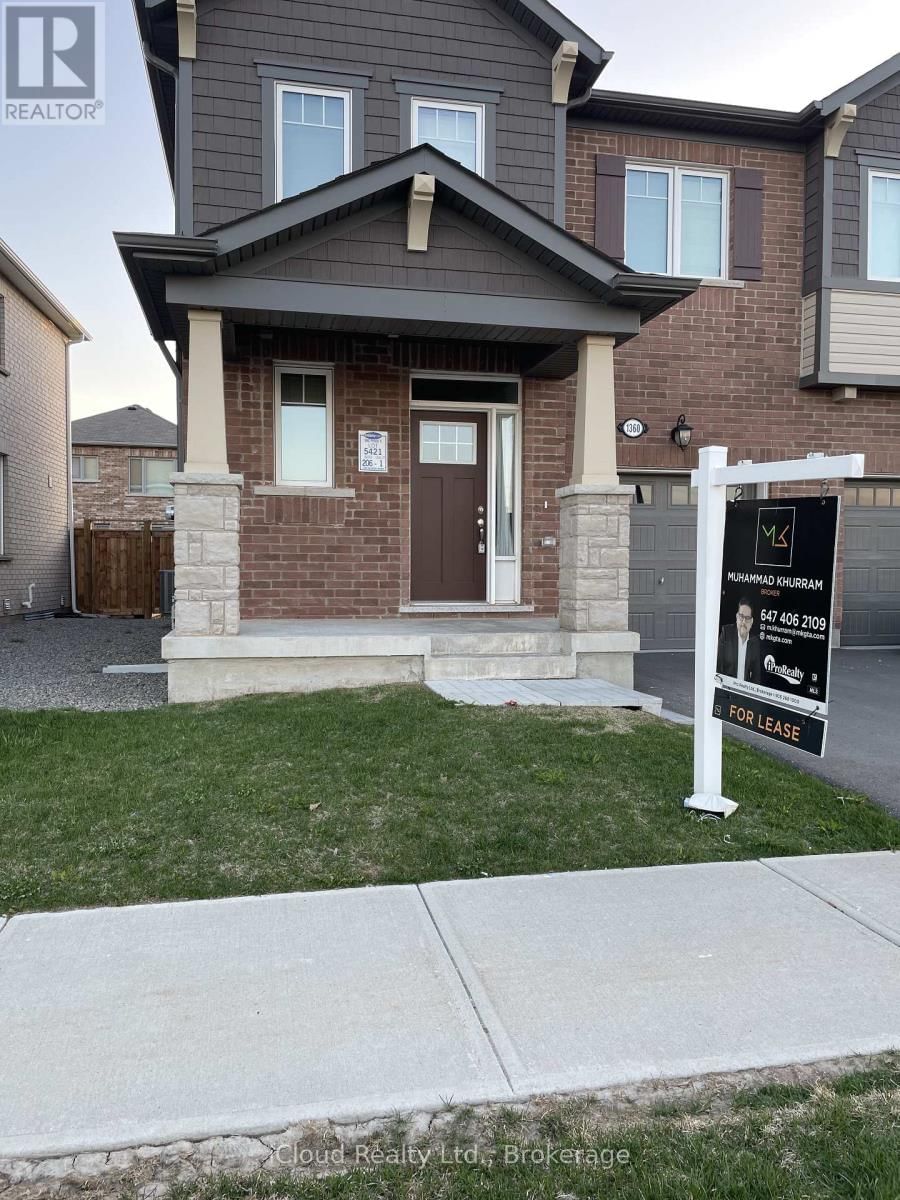 1360 SYCAMORE GARDENS Image 41