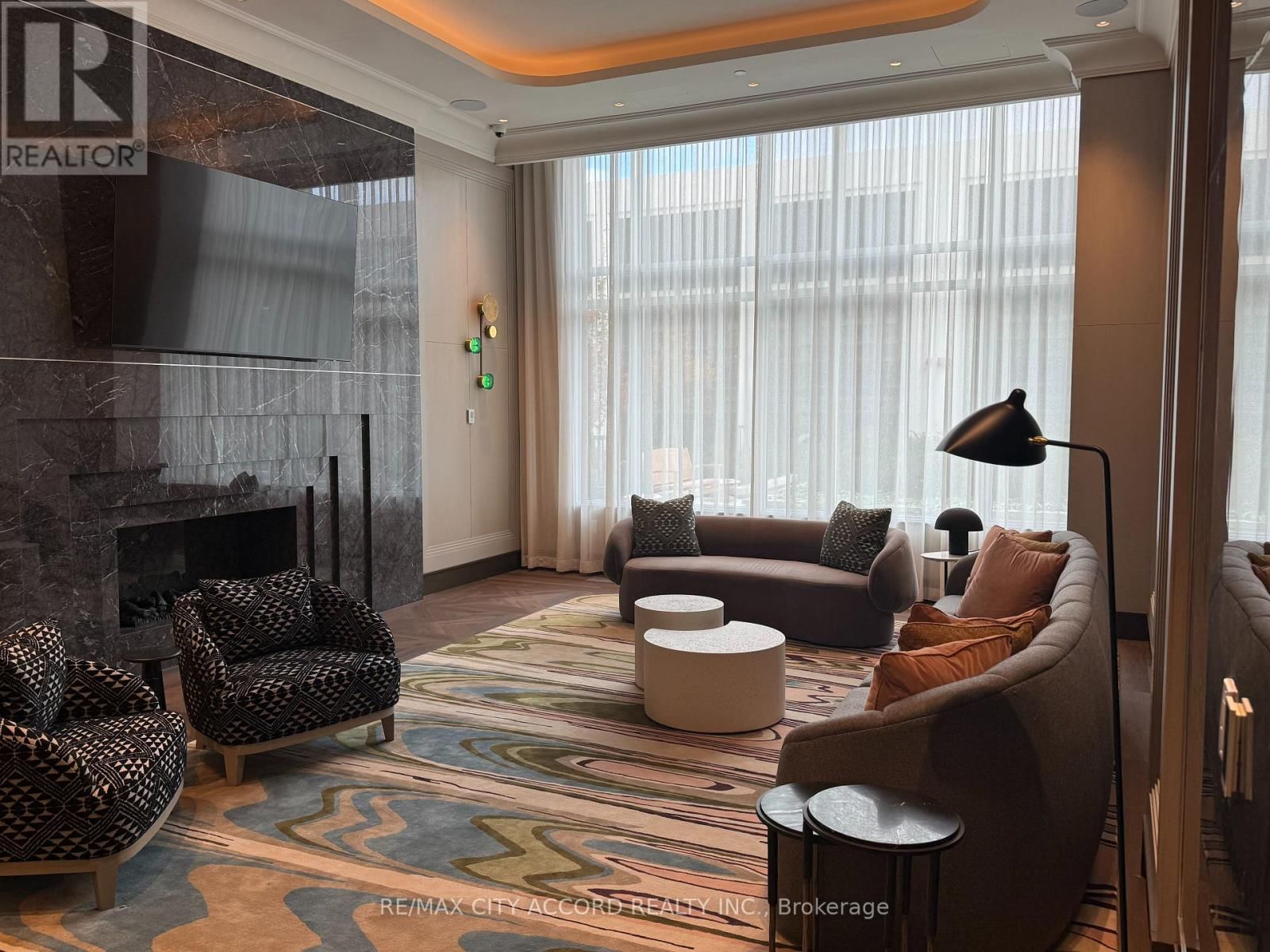 111 - 259 THE KINGSWAY Image 14